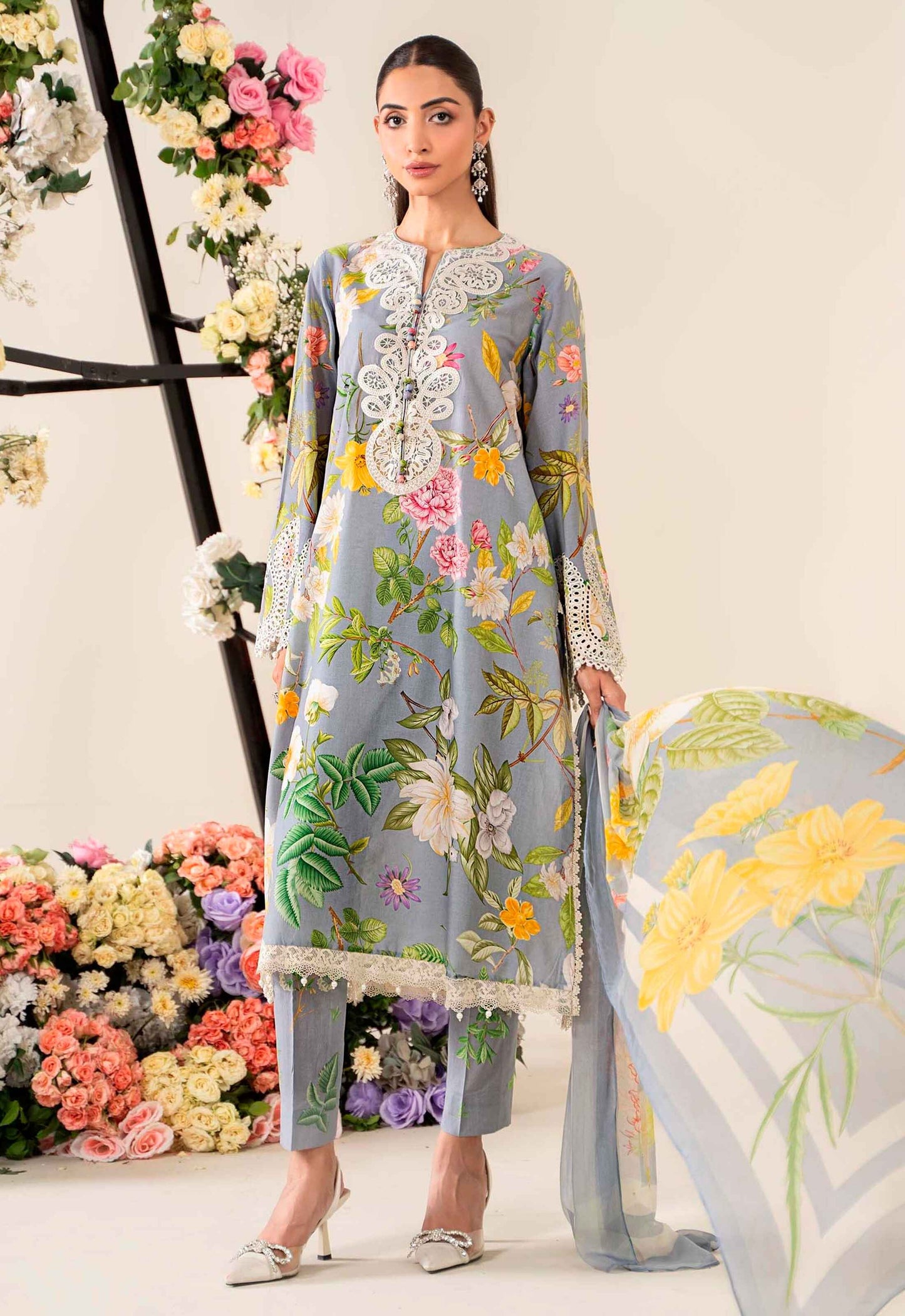 Embroidered Lawn 3 Piece Unstitched Suit MBL-MPT-2604-A-25 - Summer Collection