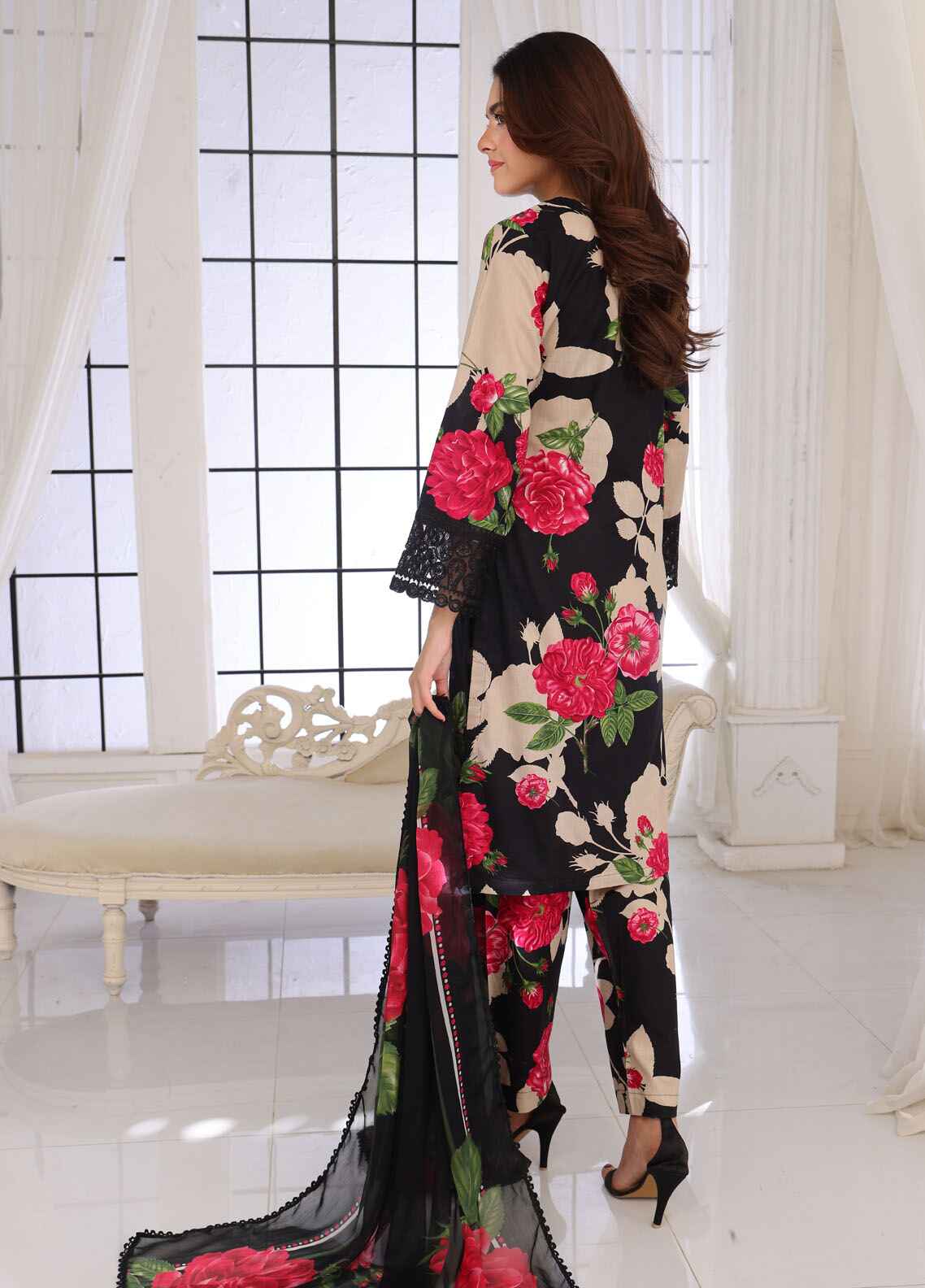 Bahar By Polawn Printed Stitched 3 Piece Lawn Suit PD-25-202-B Ready to Wear