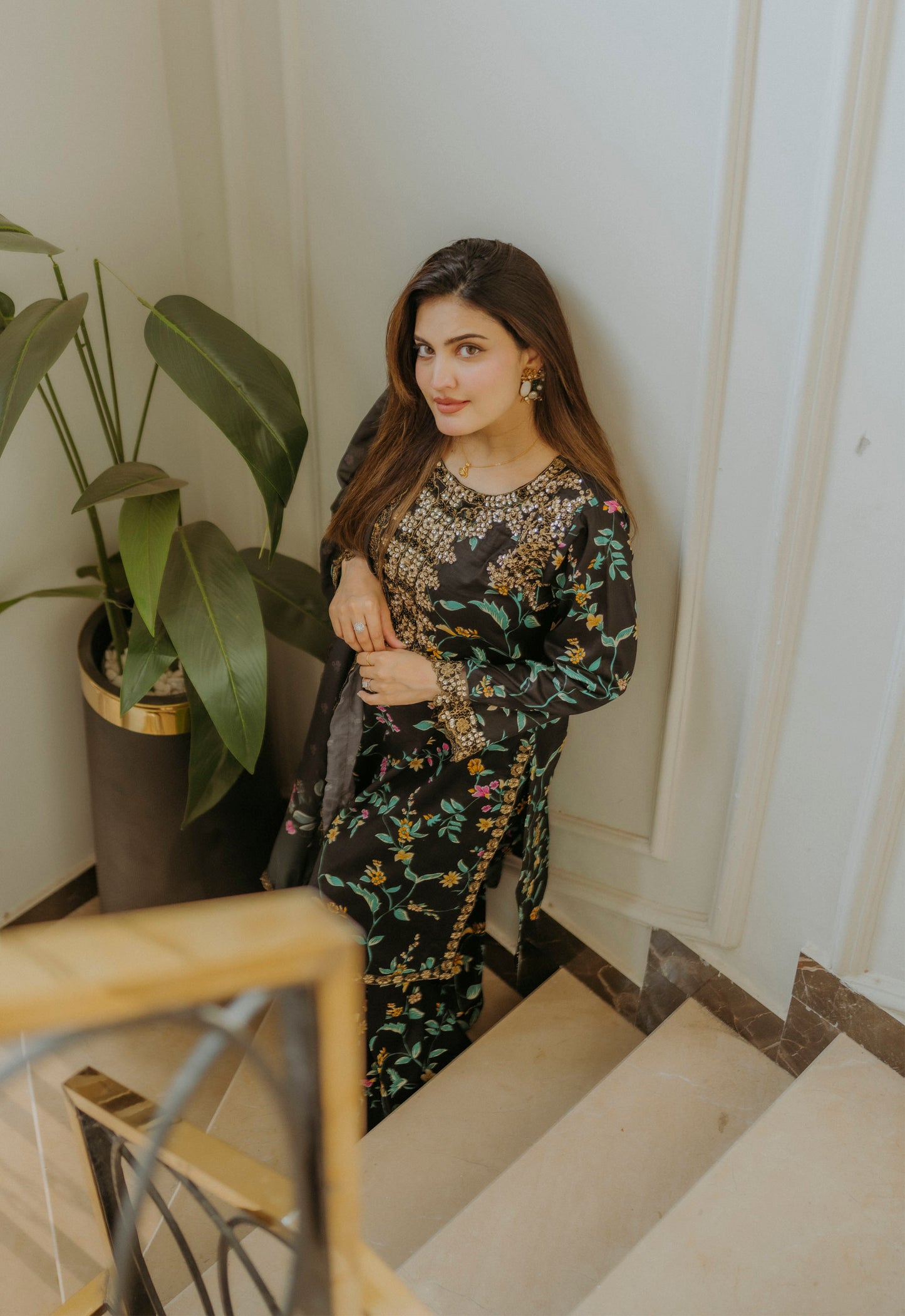 Embroidered Lawn 3 Piece Unstitched Suit IL-UE-317 - Summer Collection