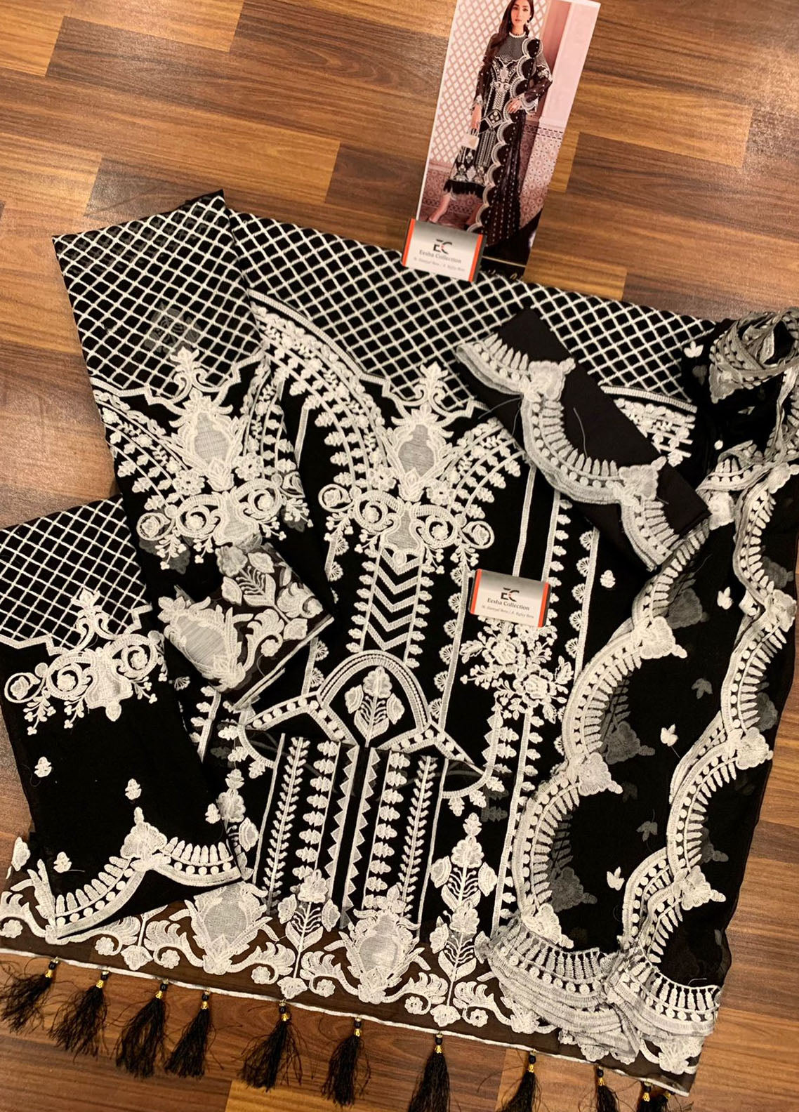 Black Embroidered Unstitched 3 Piece Chiffon Suit AF-BANO-21-Party Wear