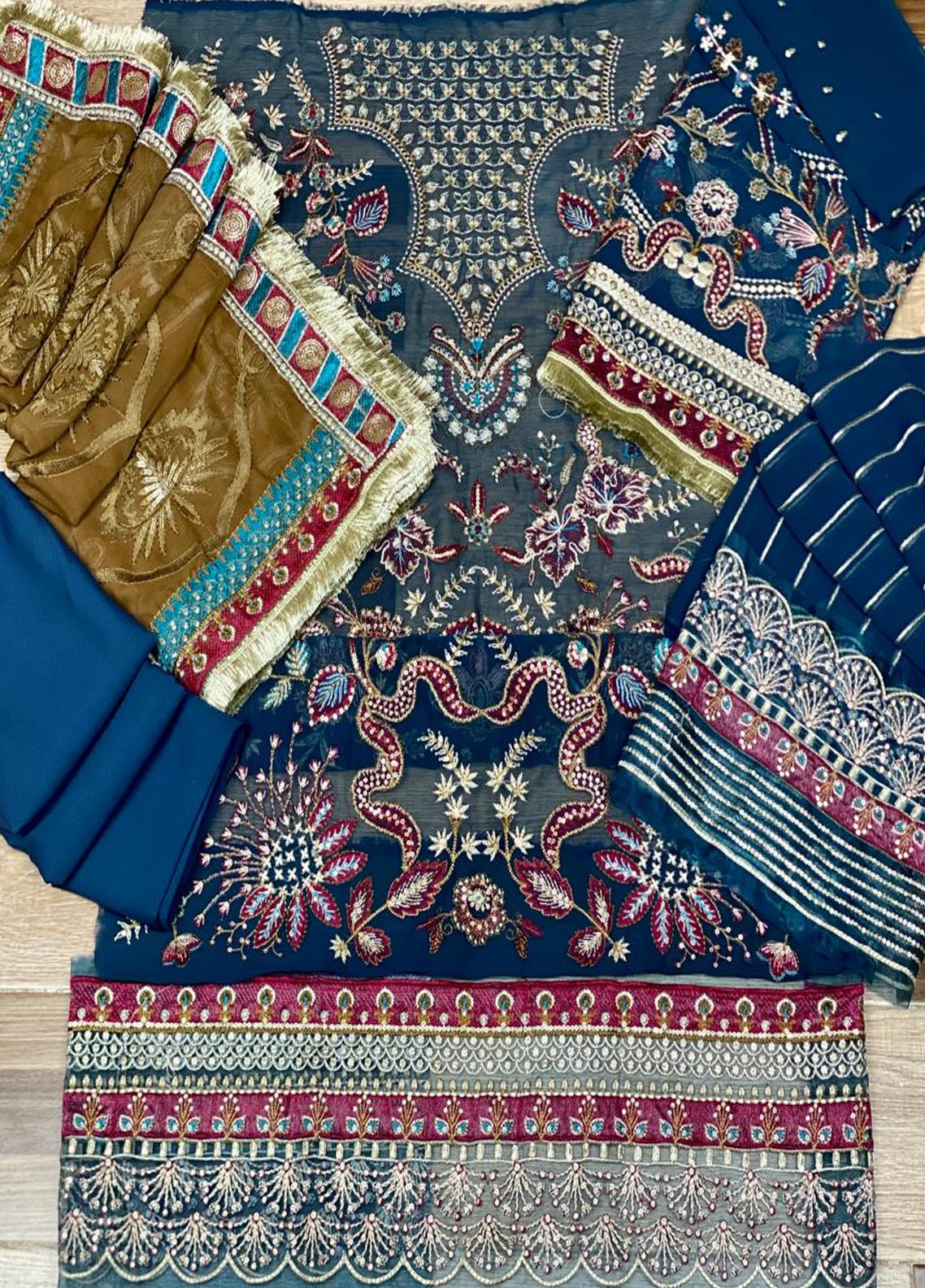 Embroidered Unstitched 3 Piece Chiffon Suit BC-D02-Party Wear