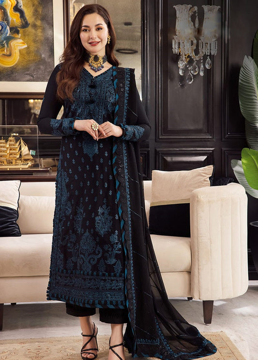 Buy Latest Pakistani Dress Design for Wedding Party 2021 – Nameera by Farooq