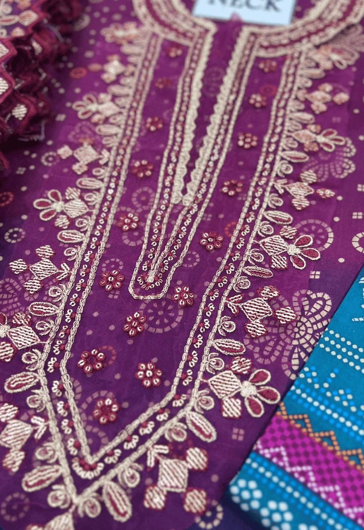 Embroidered Lawn 3 Piece Unstitched Suit NL-NP-700 - Summer Collection